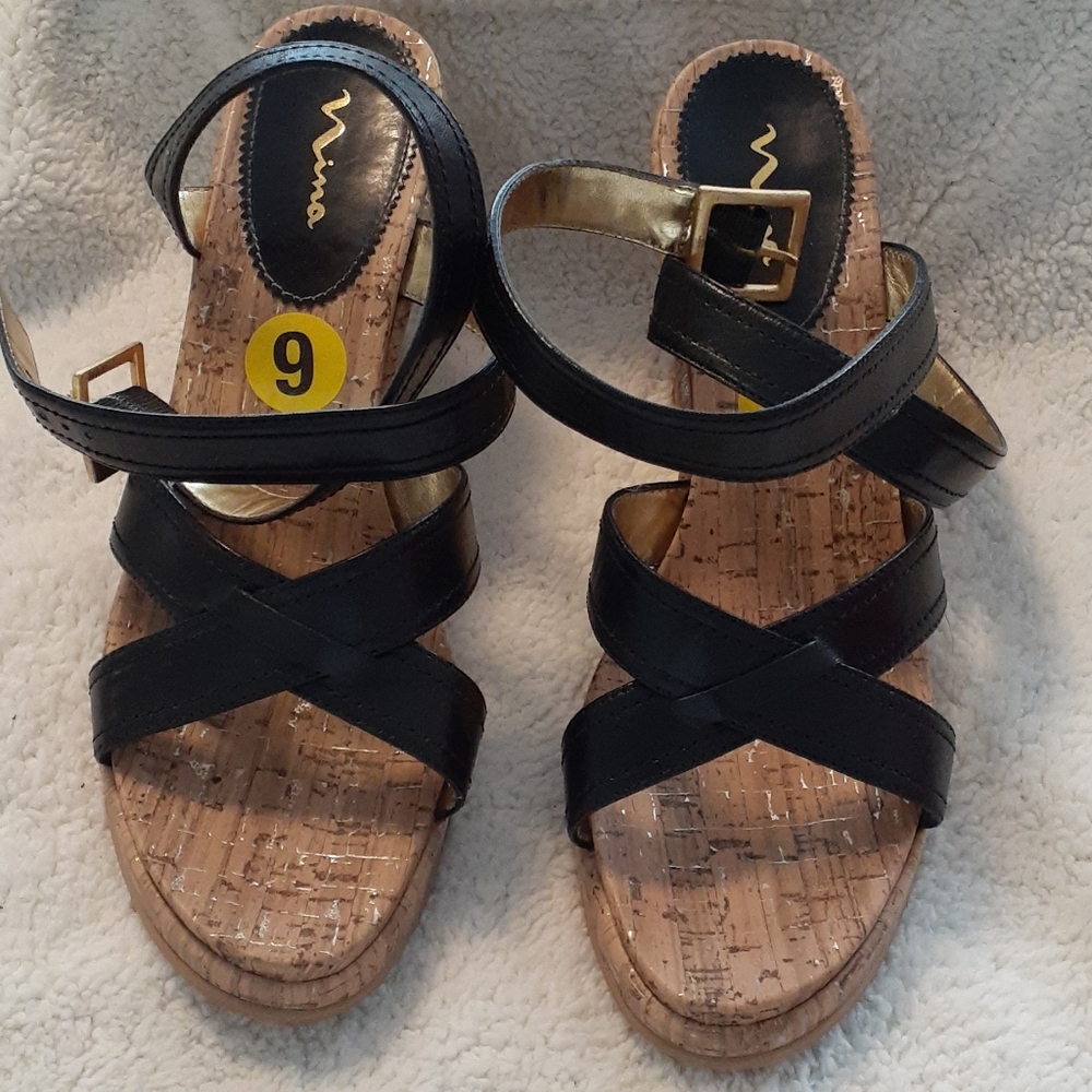 Nina wedge heels